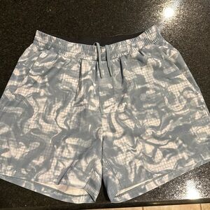 Lululemon blue/white shorts size M